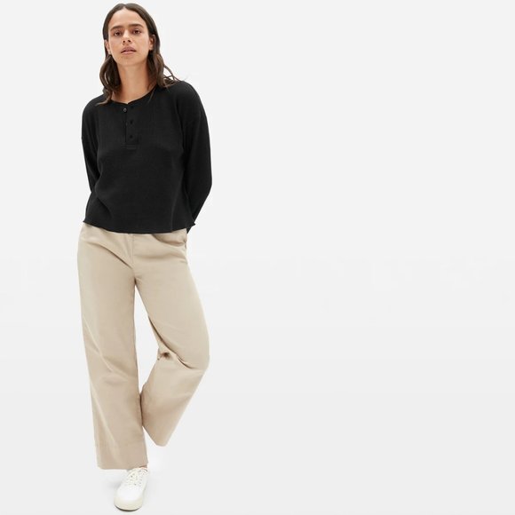 Everlane Women's Cotton Waffle Henley Thermal Tee Washed Black - Picture 3 of 6